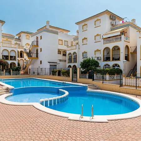 Sunny Molino Retreat With Pool & Terrace Appartement