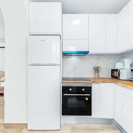 Sunny Molino Retreat With Pool & Terrace *