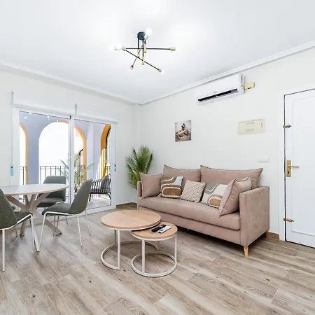 Sunny Molino Retreat With Pool & Terrace