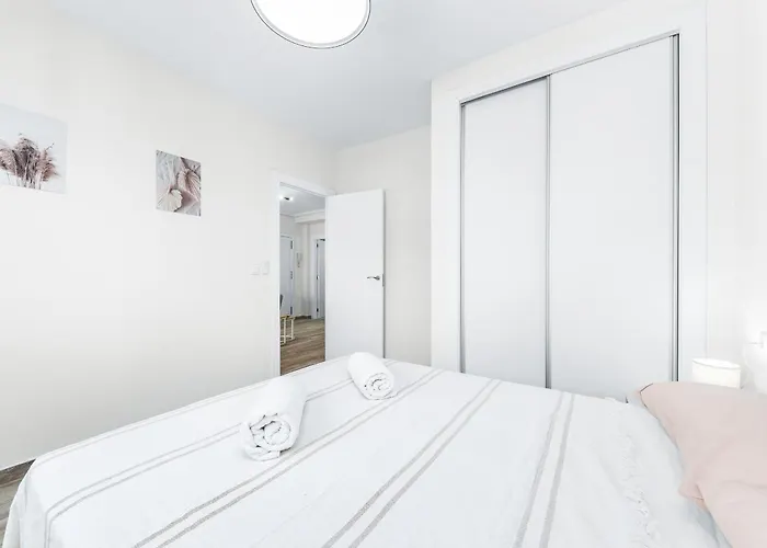 Apartment Sunny Molino Retreat With Pool & Terrace Torrevieja