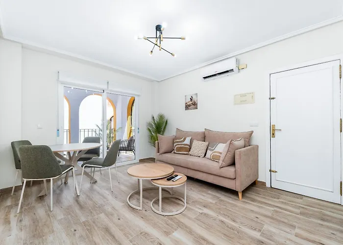 Sunny Molino Retreat With Pool & Terrace