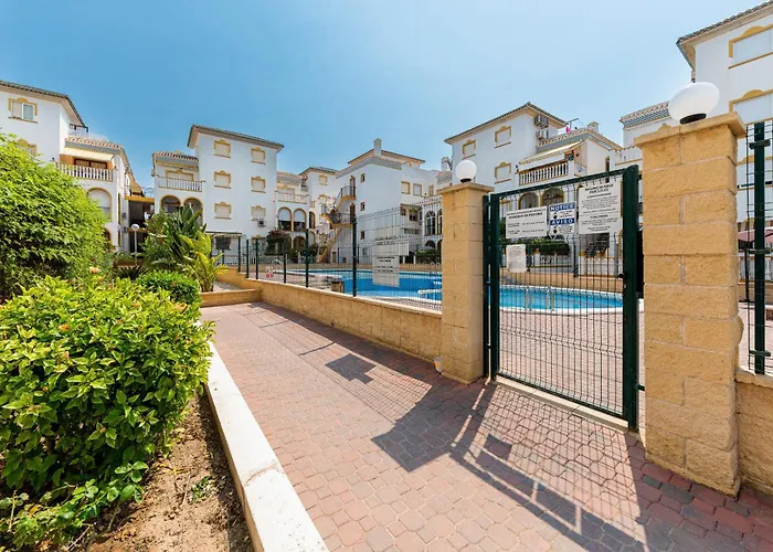 Sunny Molino Retreat With Pool & Terrace *